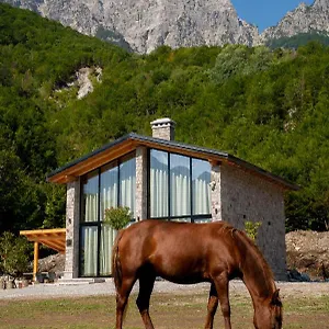 villa-ujvara-e-vogl.albaniahotels.org/